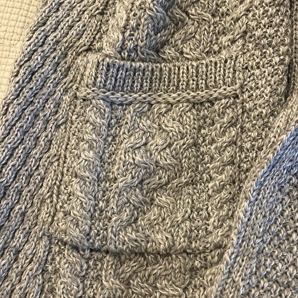 Very nice, 100% merino wool, made in Ireland. - Picture 3 of 5